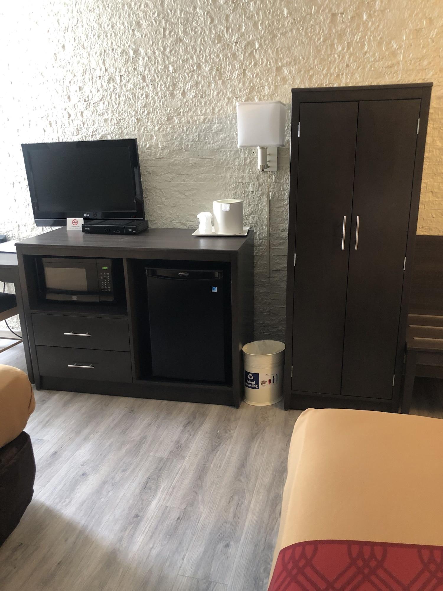 Econo Lodge Metro Арлингтън Екстериор снимка