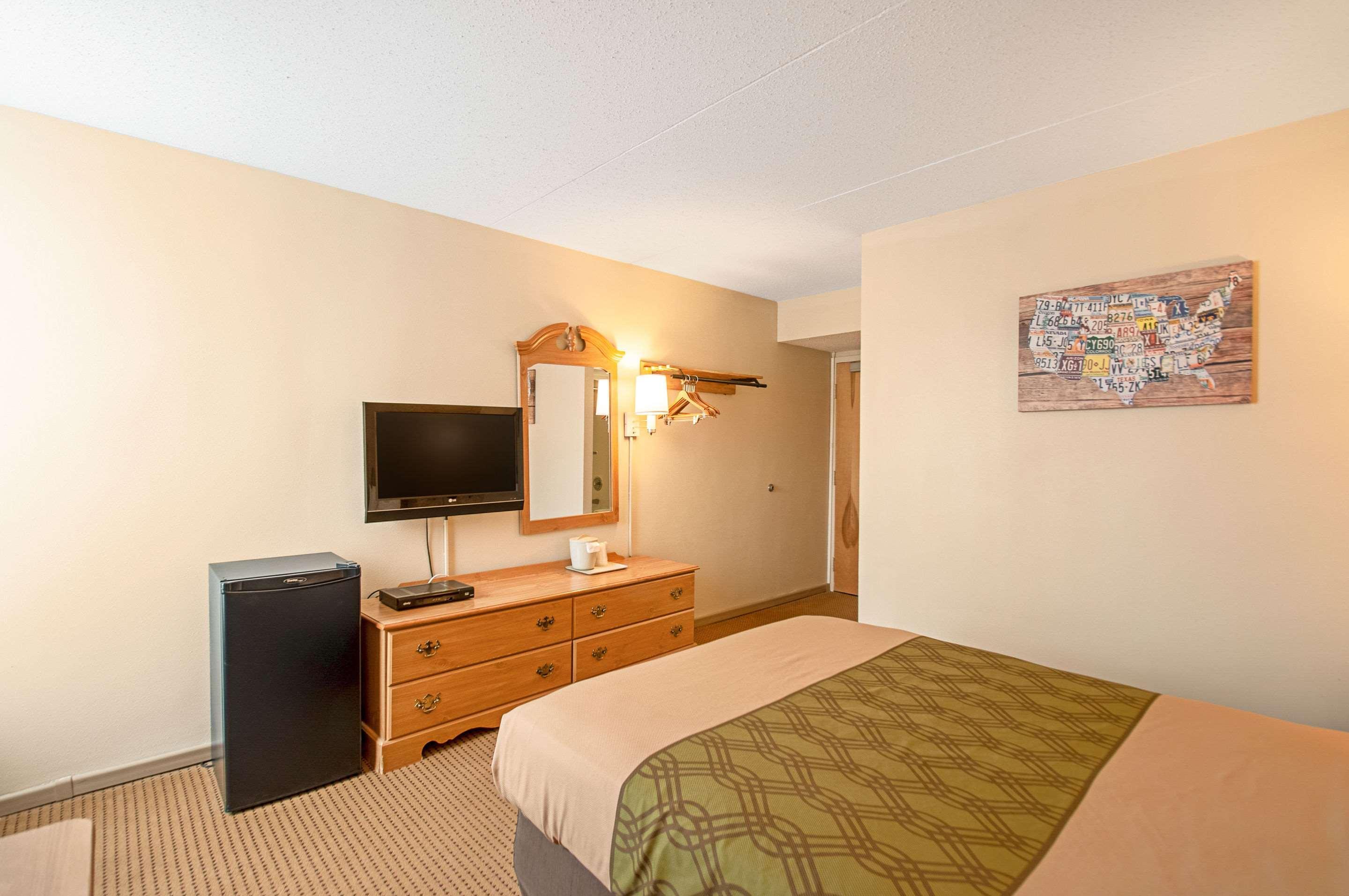 Econo Lodge Metro Арлингтън Екстериор снимка