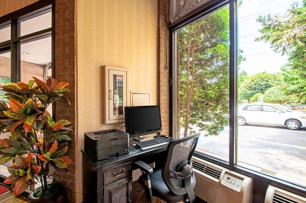Econo Lodge Metro Арлингтън Съоръжения снимка